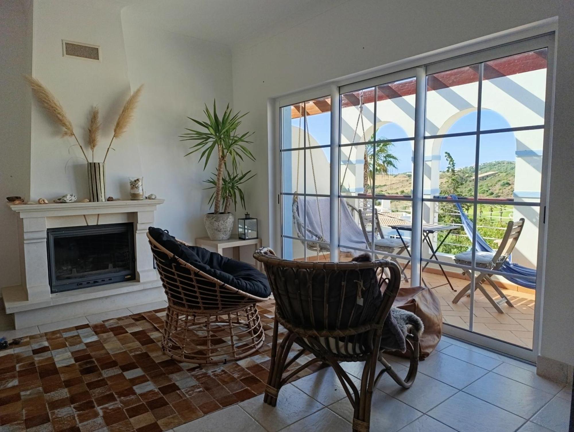 Komfortables Town House In Traumhafter Lage Apartment *
